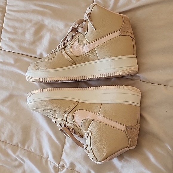 Women’s Nike Air Force 1 High Sculpt Sanddrift - Picture 5 of 10